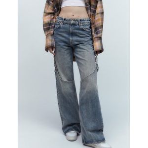 Zara TRF WIDE LEG BUCKLE JEANS